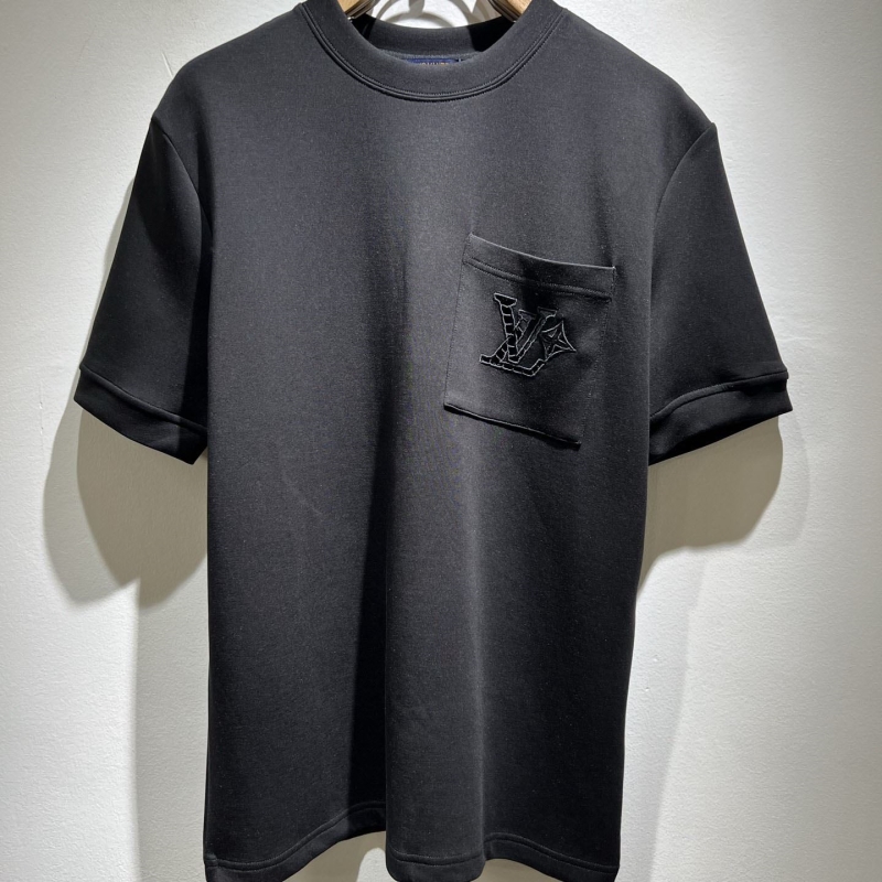 l0vis Vvtt0n t-shirt